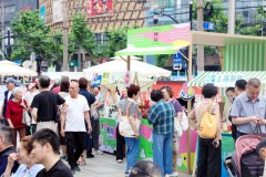 上海工会提升职工生活品质主题月在沪东工人文